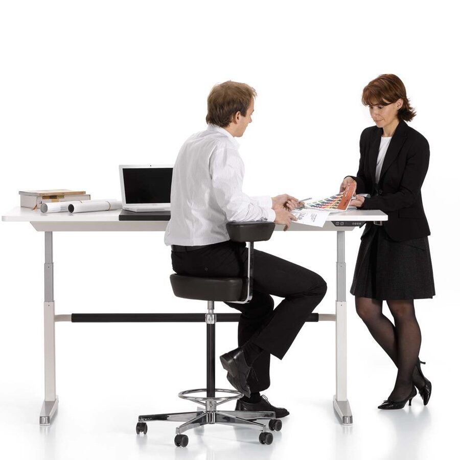 Vitra-Nelson-Perch-Office-Chair-lifestyle